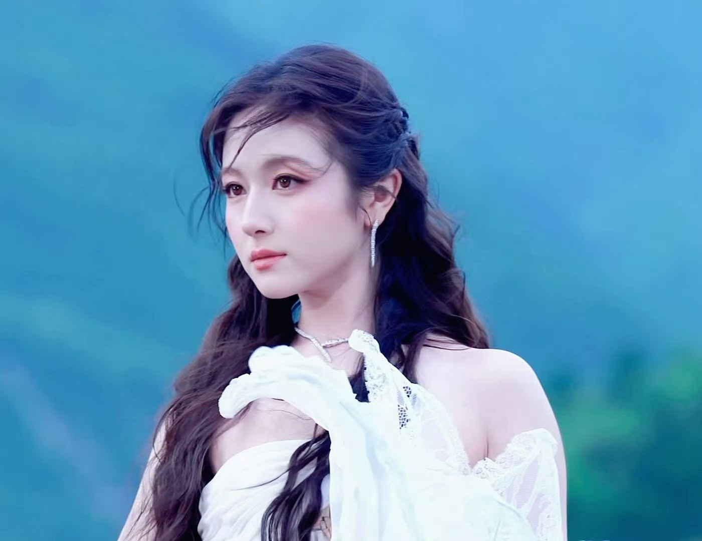 风景太美了每个人都衬得如诗如画就是放一起会有点视觉重叠