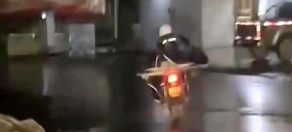 云南有个上门女婿，因为跟岳父争了几句，妻子二话没说，“啪”就是一巴掌，还冲他吼：