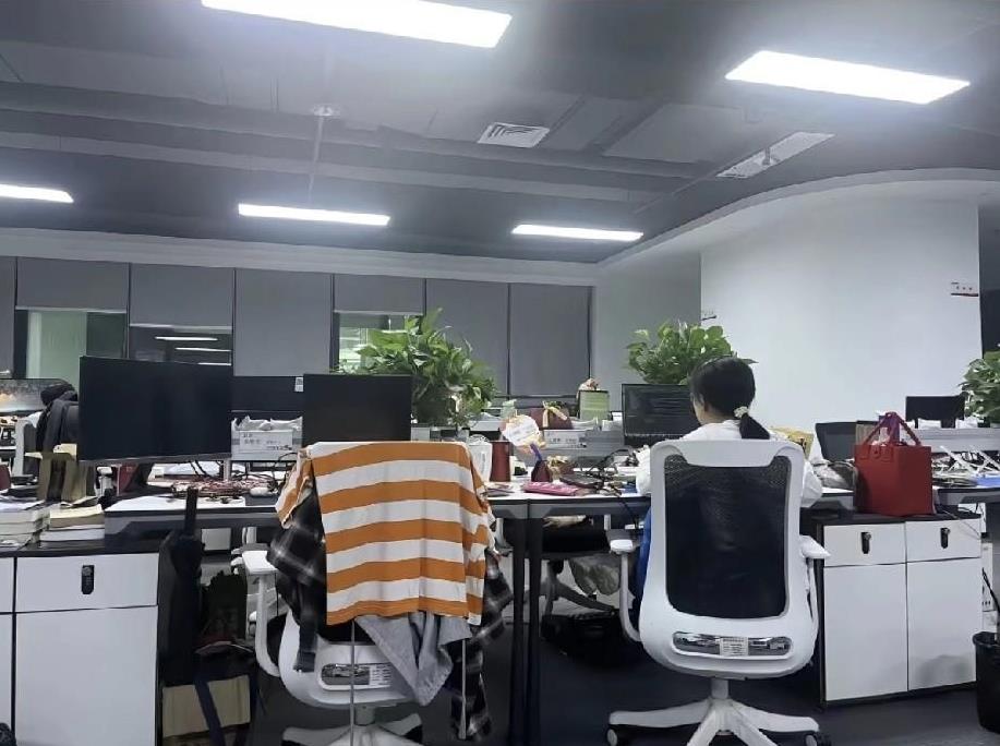 面试一个质量主管，最近三份工作分别供职2年，3年，3年，工资待遇也从12K涨到1