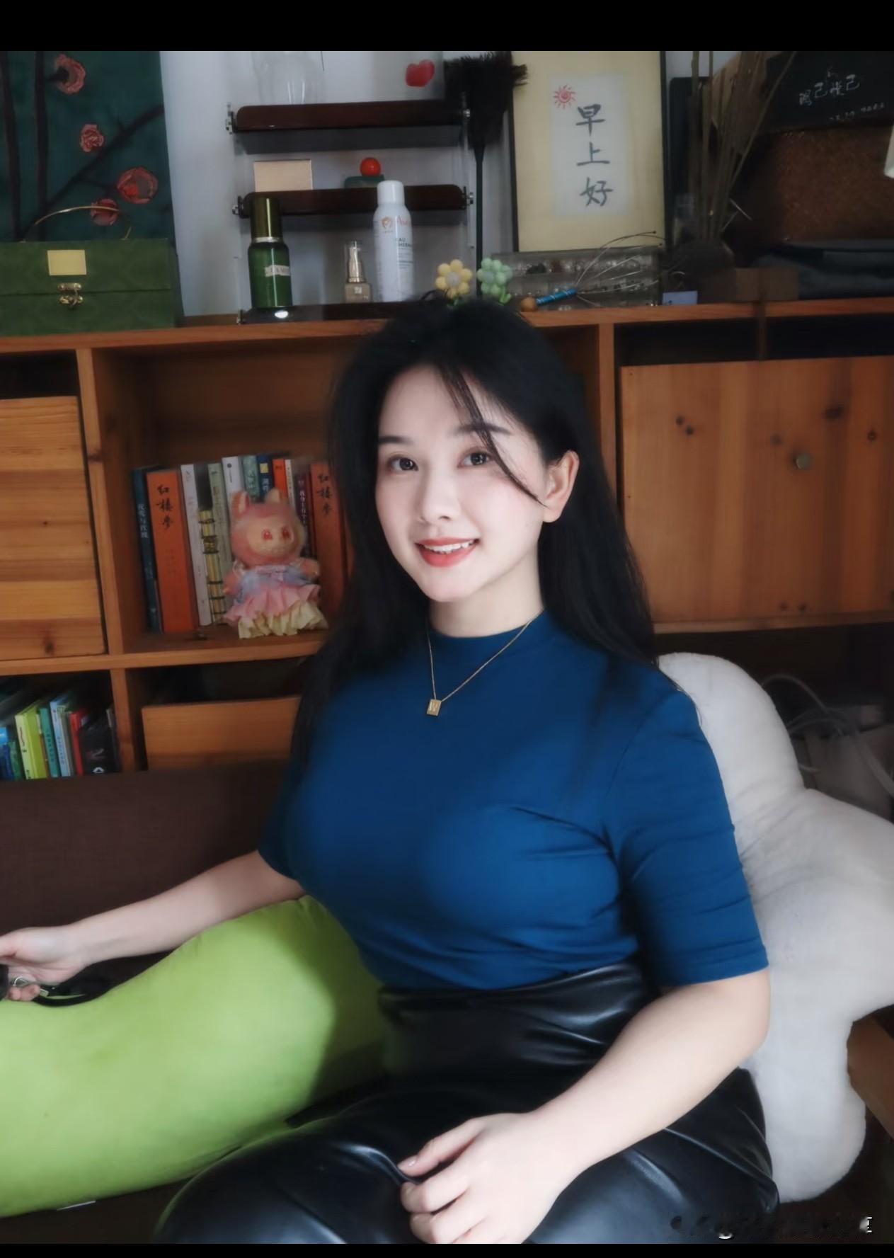 有哪些美女让人过目难忘？超级迷人美女