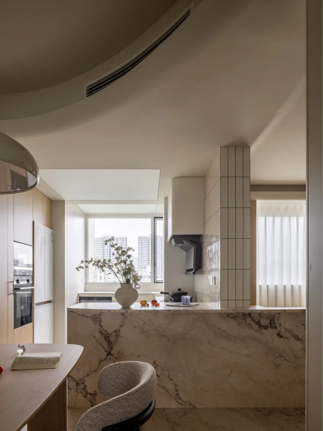 枫丹白露｜开放式厨房+岛台，灵活动线