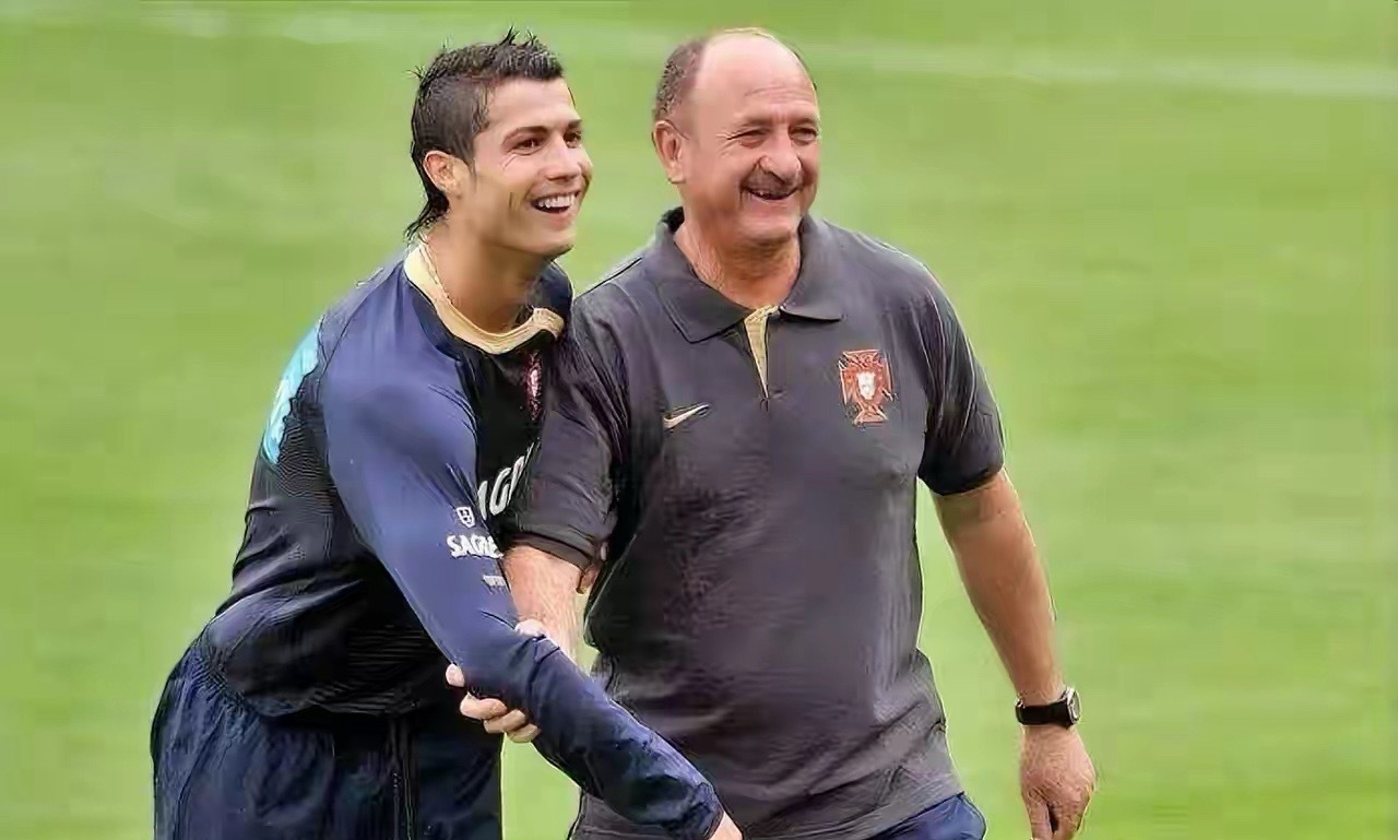 斯科拉里：C罗生来就是天才梅西则需不断努力才能达到C罗的水准斯科拉里日前接受采