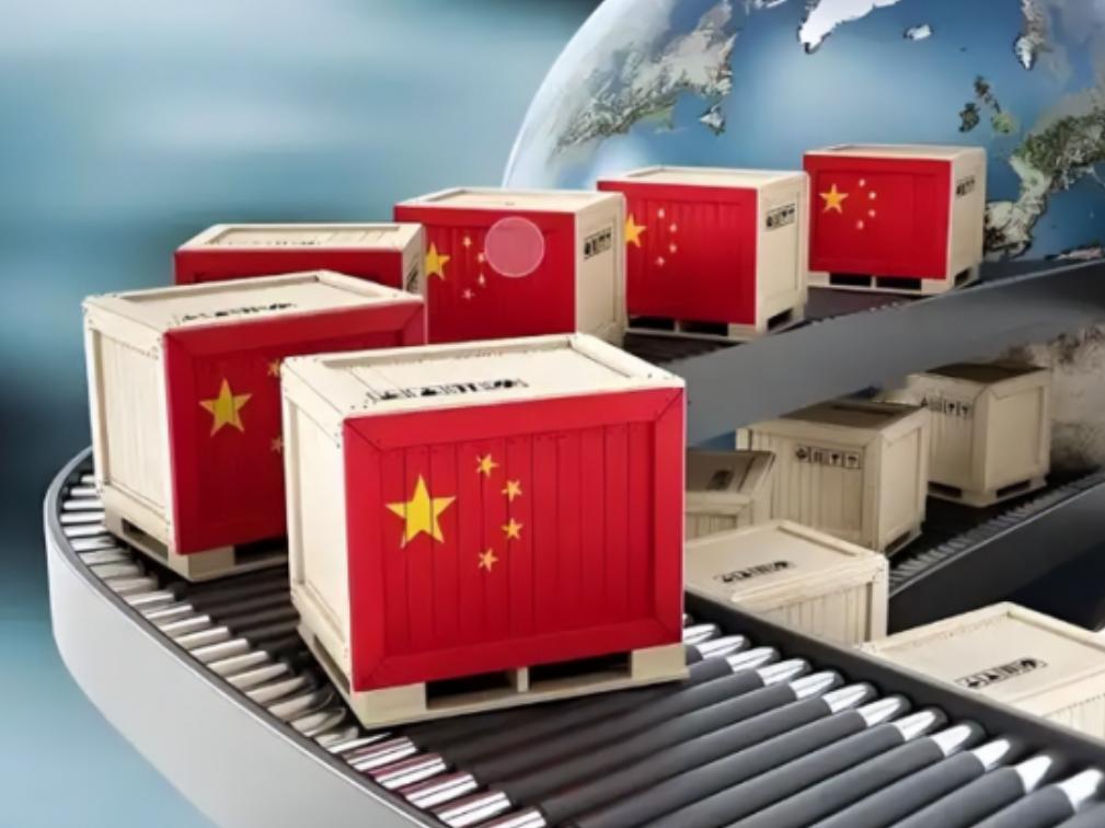 美国终于醒悟！4年“去中国化”供应链折腾得鸡飞狗跳，直到2026