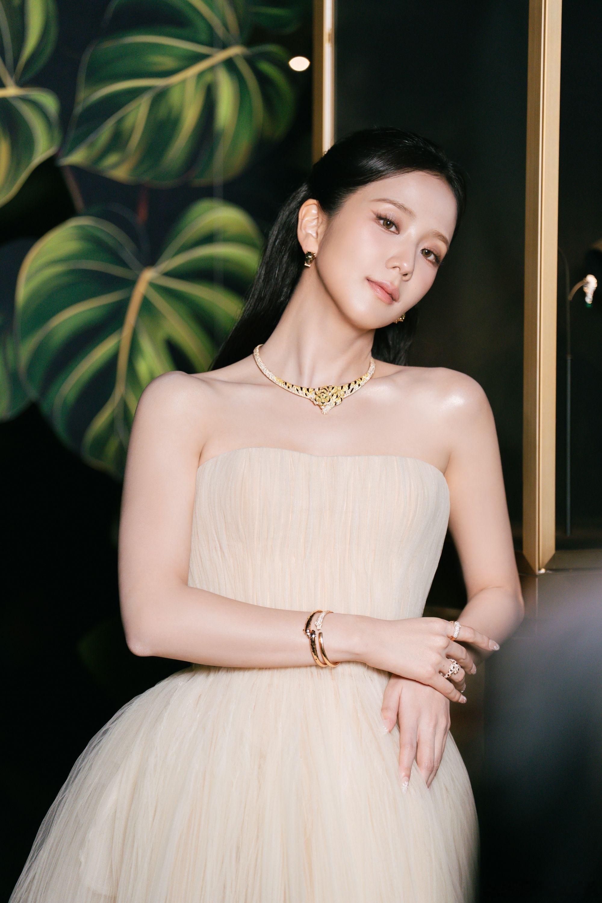 金智秀卡地亚全球品牌大使💋🐆我老婆她可迷死我了❤️我老婆超级美❤️❤️Car