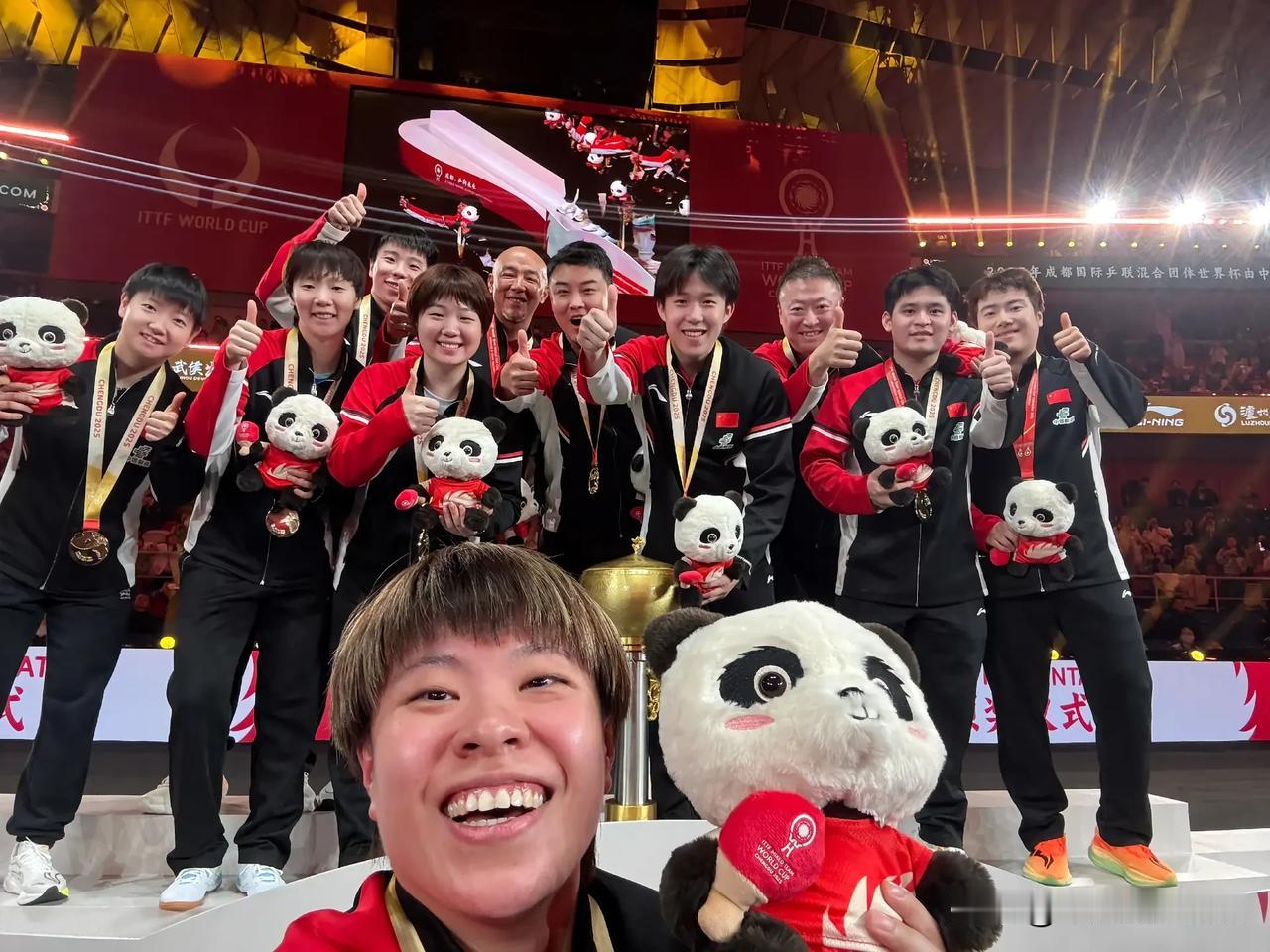 12月7日，王艺迪发文说：“感谢中国队的所有人，大家辛苦啦！”王艺迪发了4张