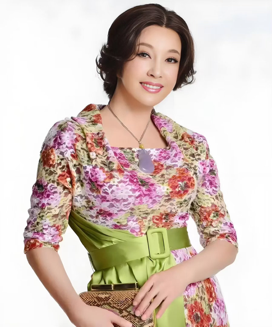 演过武则天的人格局就是不一样刘晓庆做客鲁豫访谈通透感拉满，从不记恨他人，懂得理