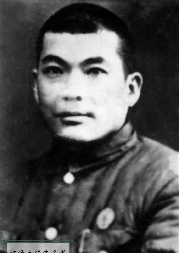 1941年，牛子龙杀掉了军统豫站站长，没过多久，上级请他喝酒，想借机除掉他，牛子