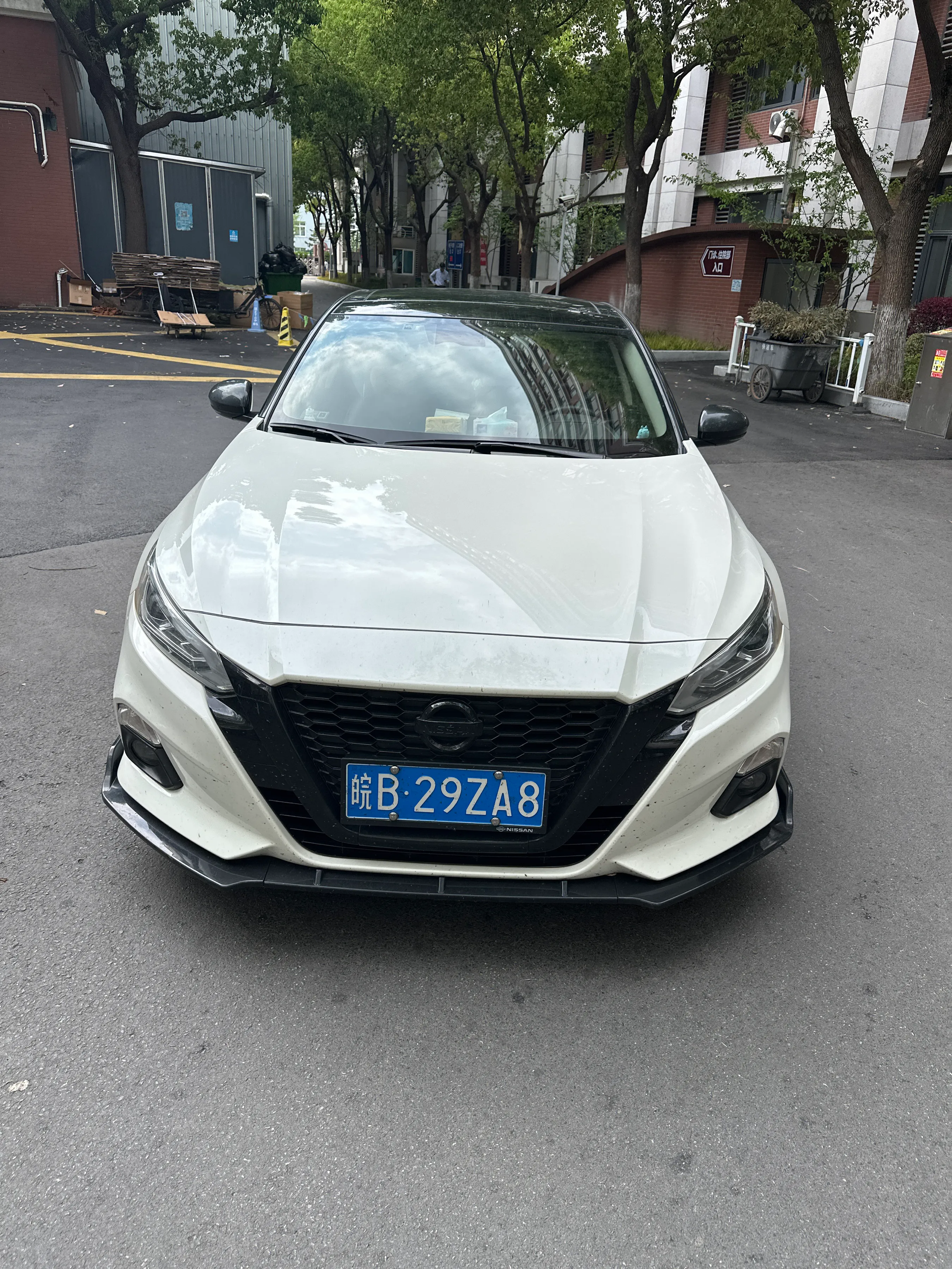 开天籁这么久，最大的感受就是它真的太适合家用了。不管是节日走亲访友、周末近郊散心，还是全家短途出游，