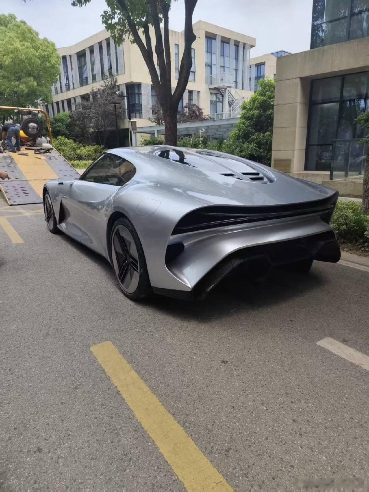 追觅汽车CEO离职去年高调官宣造车，对标布加迪威龙，号称一个月后概念车亮相，无B
