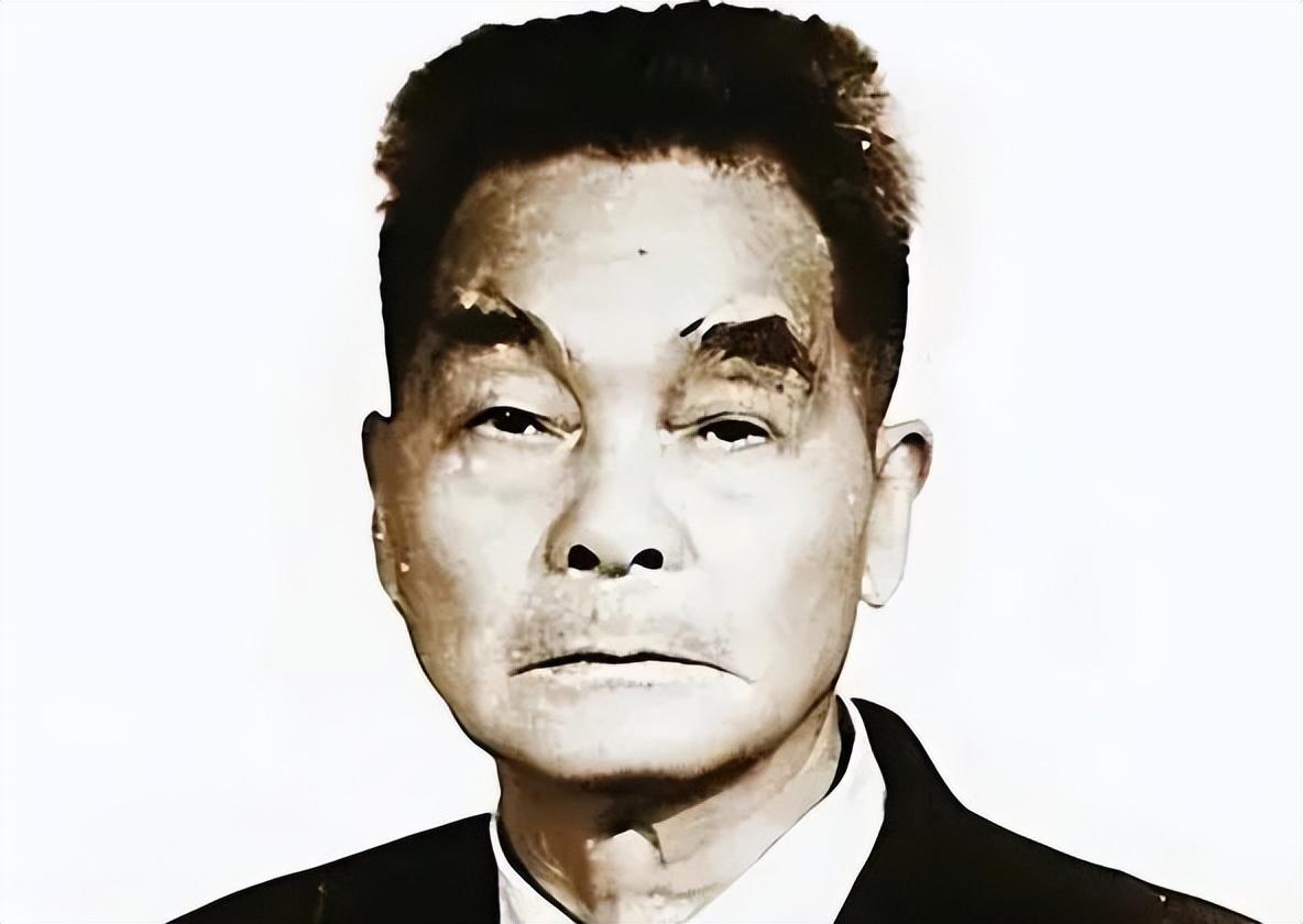 1953年朝鲜战争结束，记者采访美军最高指挥官麦克阿瑟。有人问了他一个问题：整场