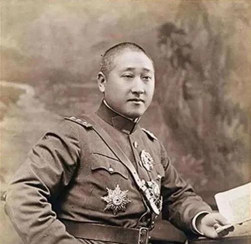 1919年，段祺瑞心腹大将徐树铮利用俄国十月革命之际，忽然率领边防军出塞直取库伦