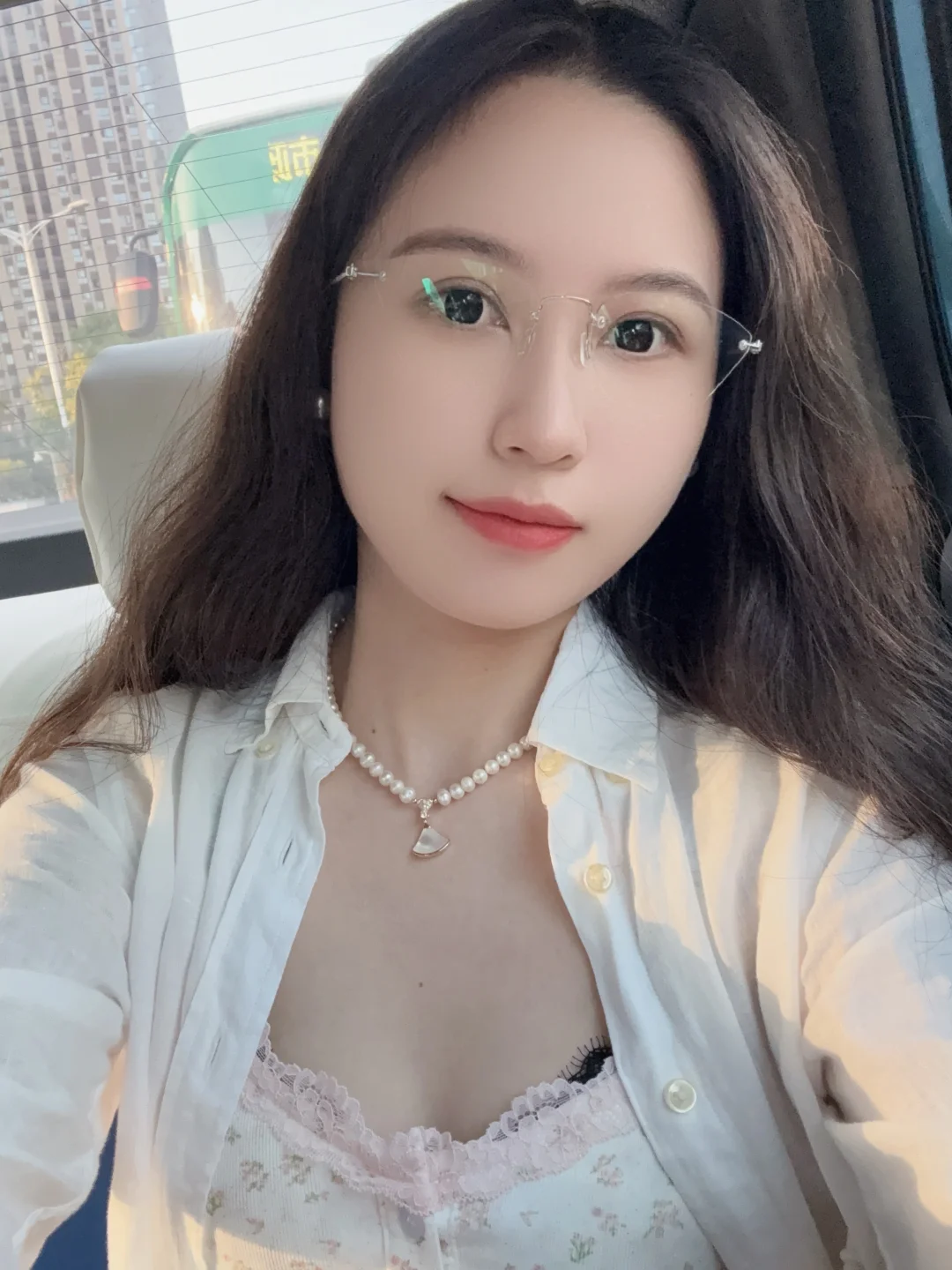 今天人是肿肿的