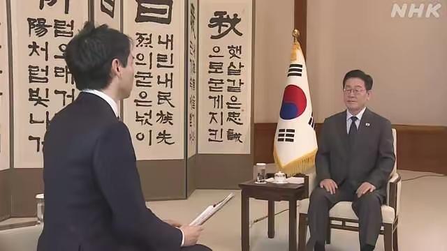 四平八稳，李在明在中日关系上没有选边站队李在明访日前接受日本NHK专访时的表
