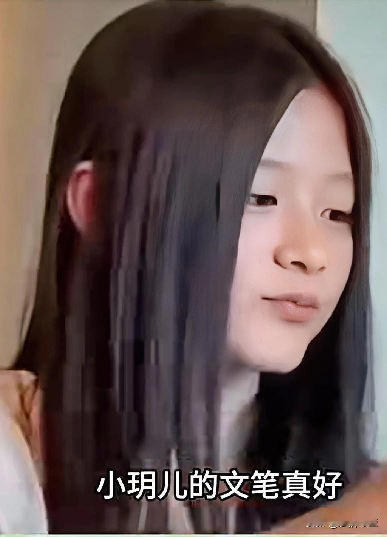 记录我的2026小玥儿的文笔真好，作文里提到大S是天上的妈妈，夸后妈马筱梅是胶水