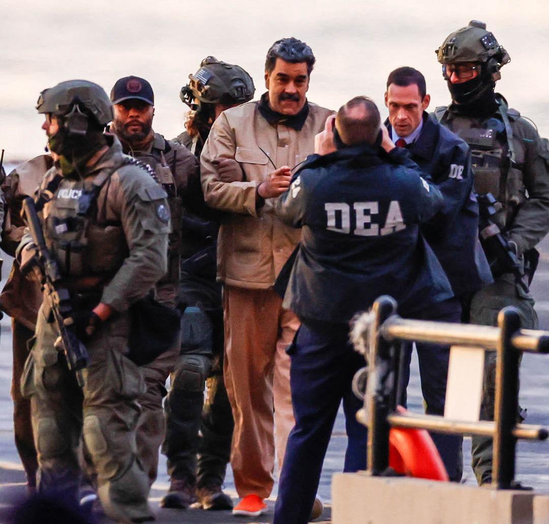 一代枭雄就这样被全人类遗忘了，发张图怀念一下！