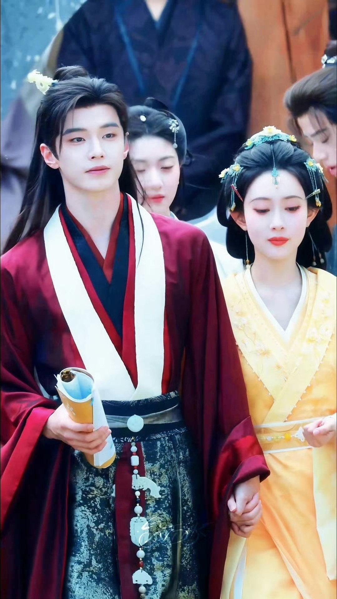 何与孟子义男帅女美🤩🤩🤩双轨很有感觉，如果双轨大爆，那百花杀孟子义和