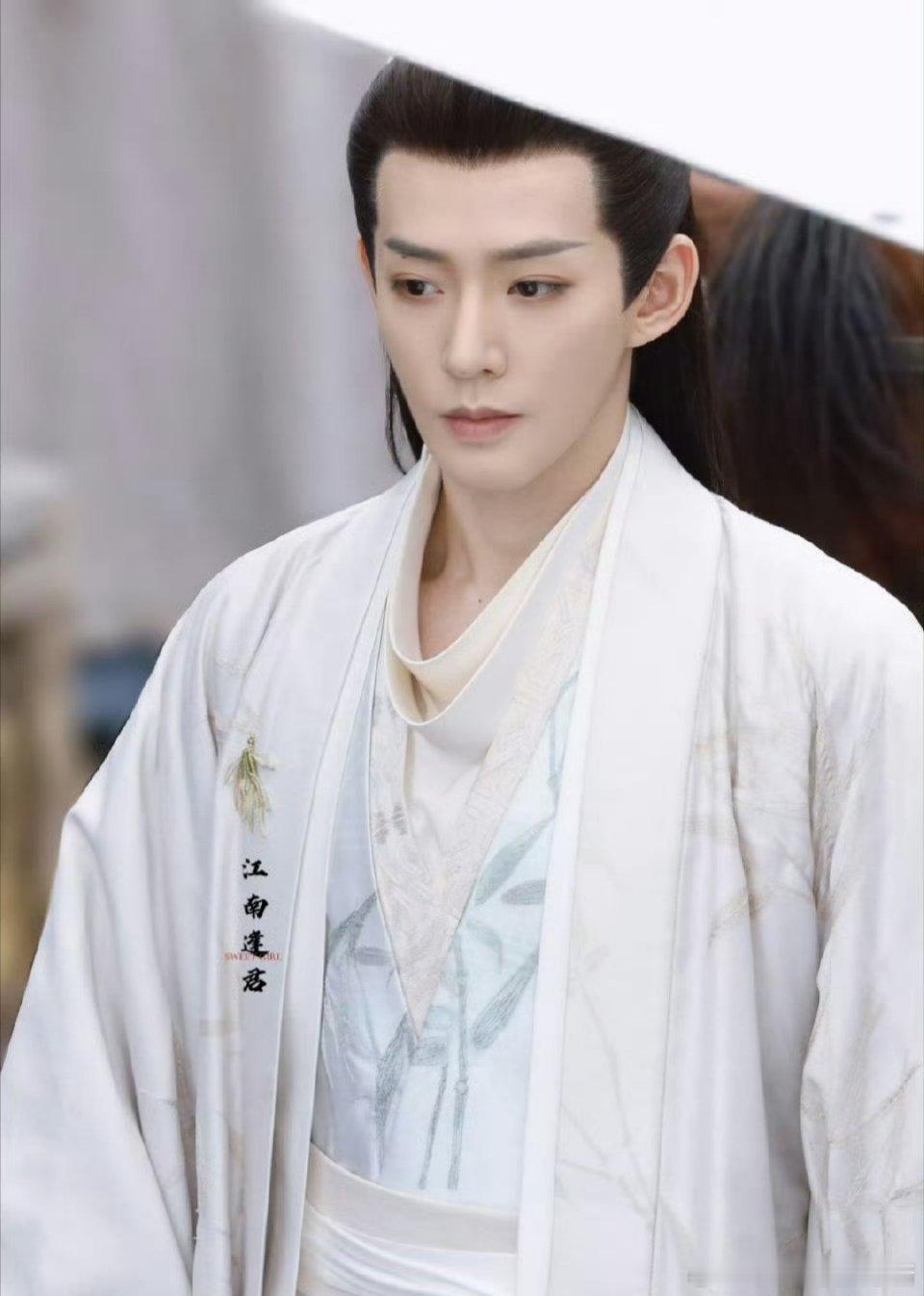 🍉邓为要去参加《披荆斩棘的哥哥》?戏还没演明白，唱跳能行吗？