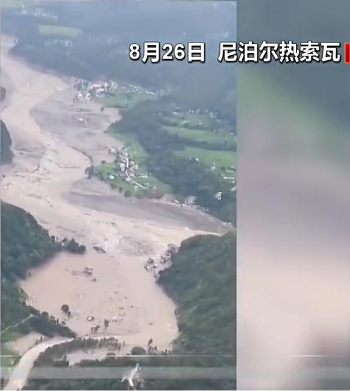 当务之急是千方百计搜救失联人员据尼泊尔媒体报道，该国洪灾死亡人数已升至389人