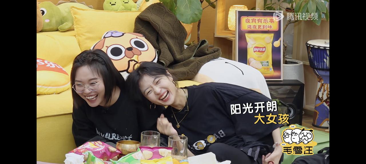 孙千为什么一直能火？看她有多爱笑？李雪琴说她是快乐小狗，人见人爱！还说以后自己家