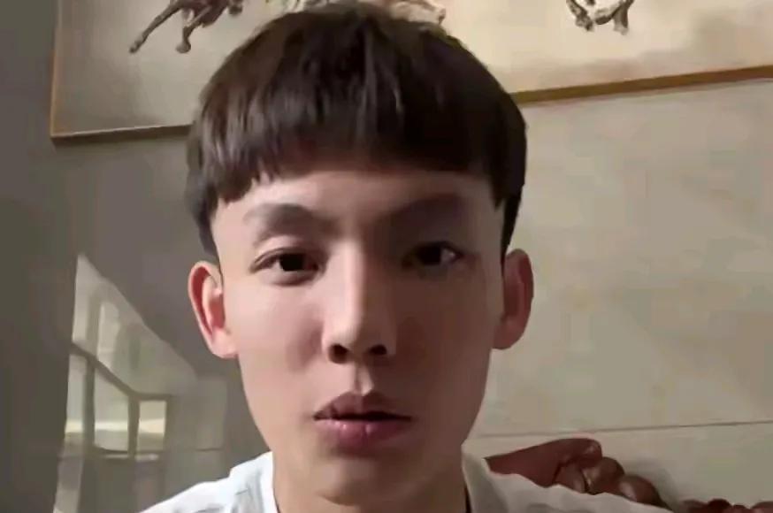 徐杰还是成为了筹码广东球迷一直说徐杰是广东队的非卖品，但是广东队又不