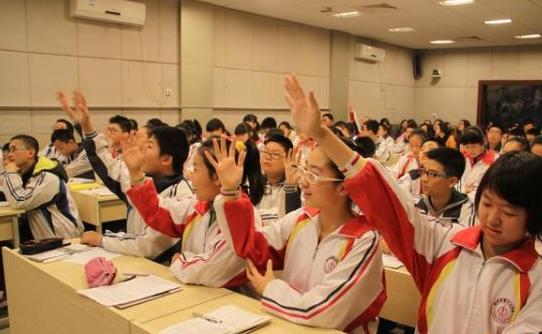 教育是快乐的? 坑孩子的三碗“毒鸡汤”出炉, 建议家长好好看看