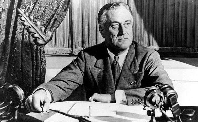 一个国家的兴衰，几乎全藏在税收里，如果这个国家敢收有钱人的税，这个国家就亡不了。