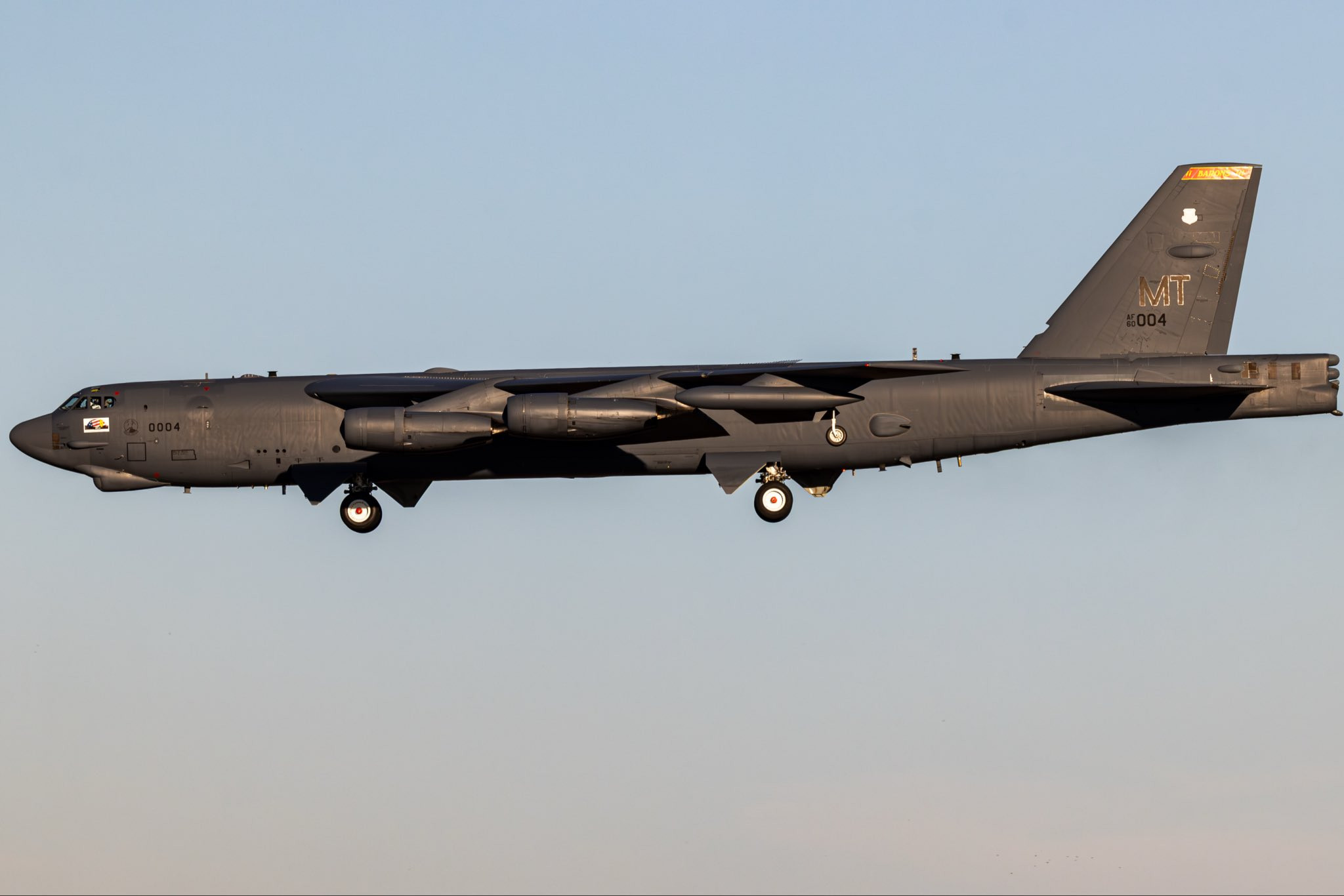 降落戴斯空军基地的B-52​​​