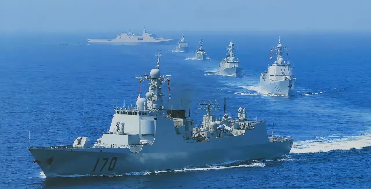 北极暗棋：中国破冰船“压哨入场”背后的全球权力洗牌普京还没到，我们5艘“巨舰