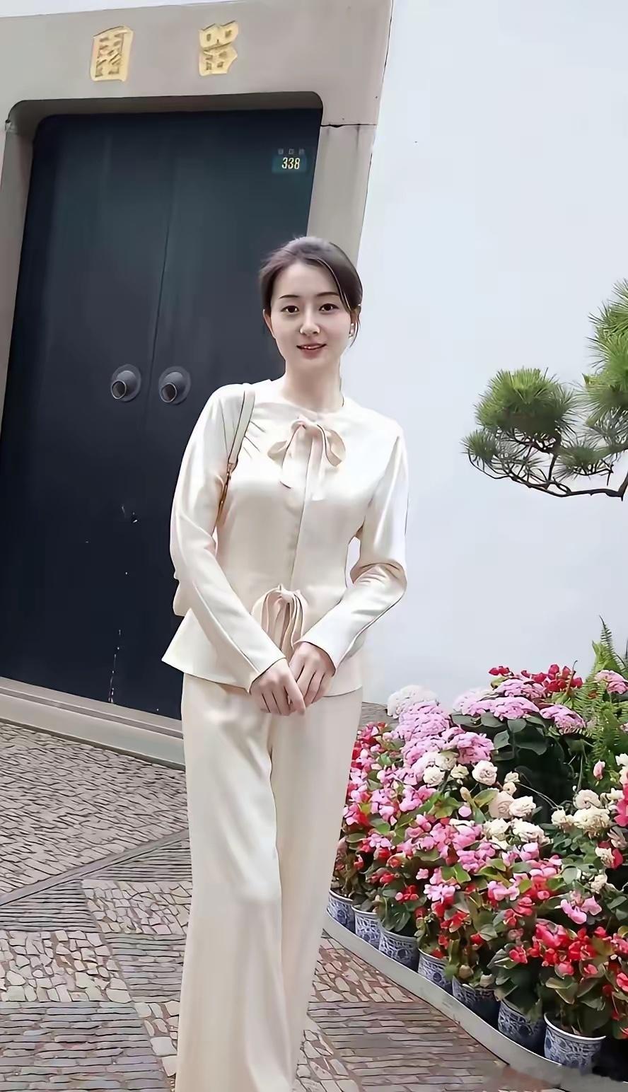 好漂亮长辈最喜欢的长相！