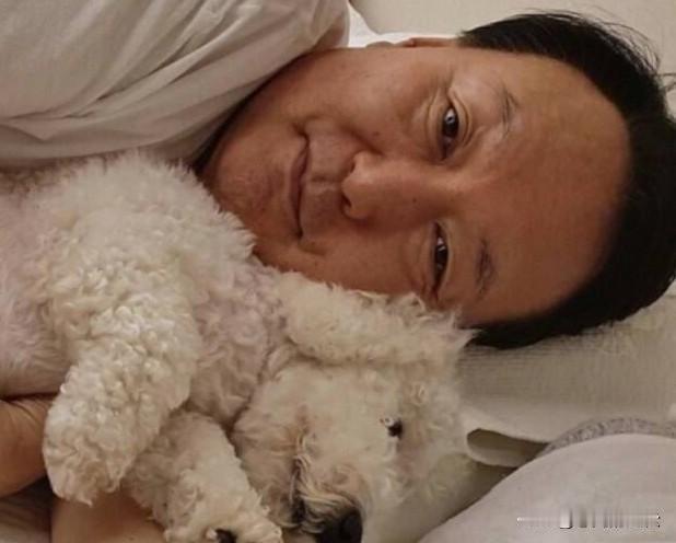 韩法务部：尹锡悦在特检组走后立马穿上了囚服，他害怕拘留所处罚！尹锡悦为了不走出