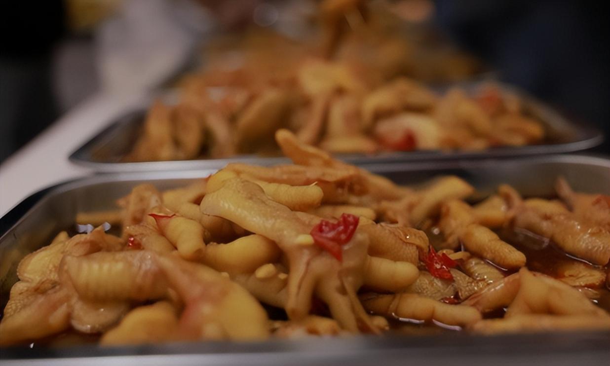 315曝光7个大瓜，剧毒凤爪、保健品陷阱、收割股民，个个离谱2026年央