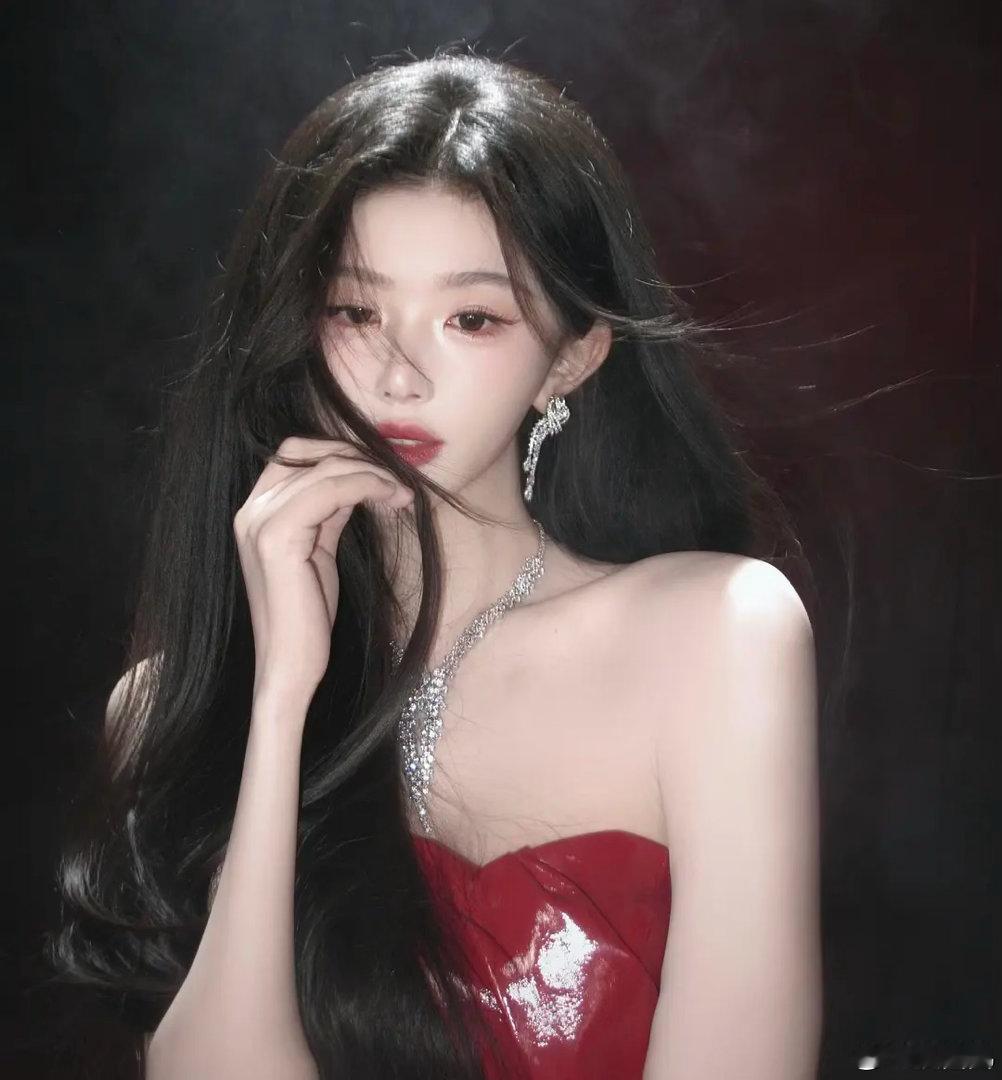 孔雪儿的手臂怎么了～