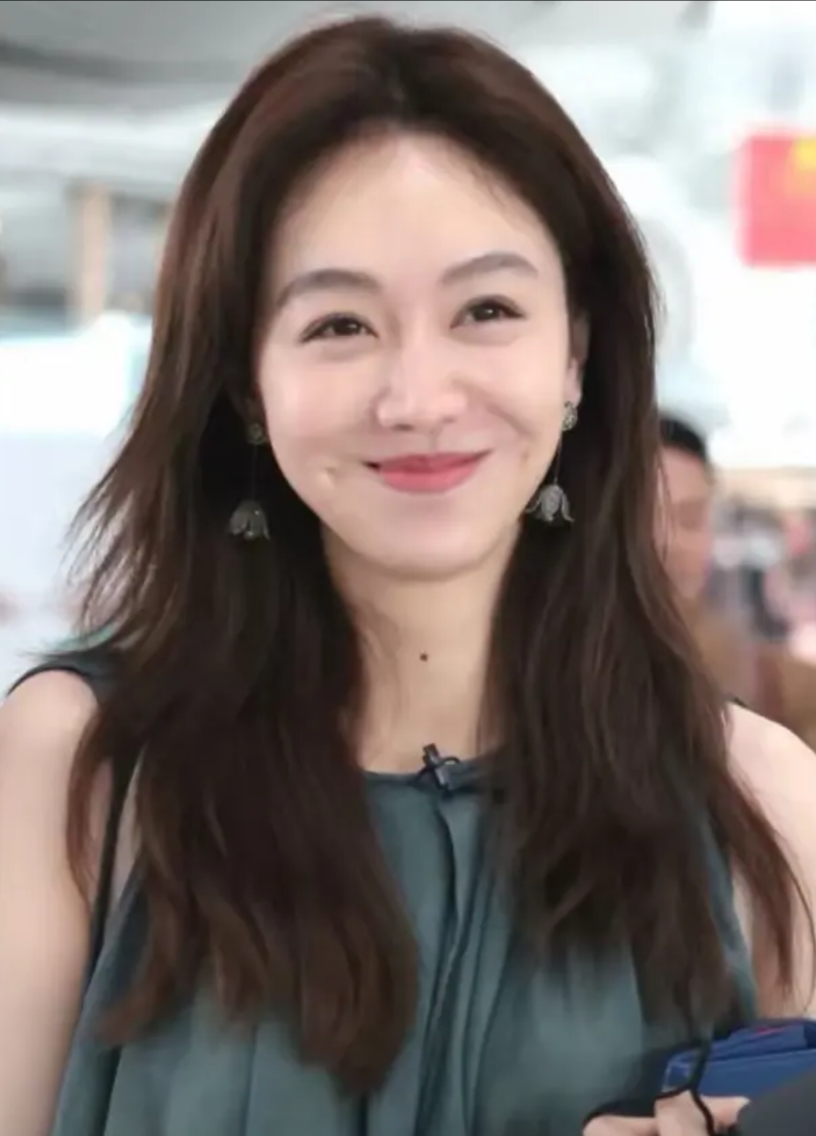 你们有没有发现姜妍最厉害最大的优点根本不是长得漂亮，也不是身材好，也不是