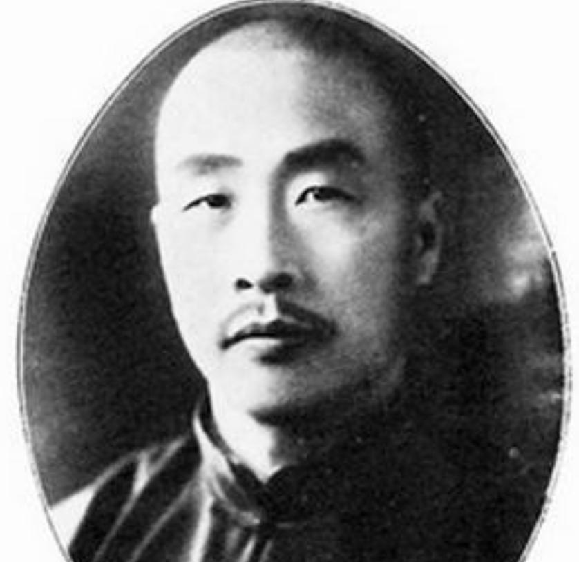韩复渠为什么傻傻的去开会？实际上是被李宗仁给骗去的，一个是韩复榘名义你就是第五战