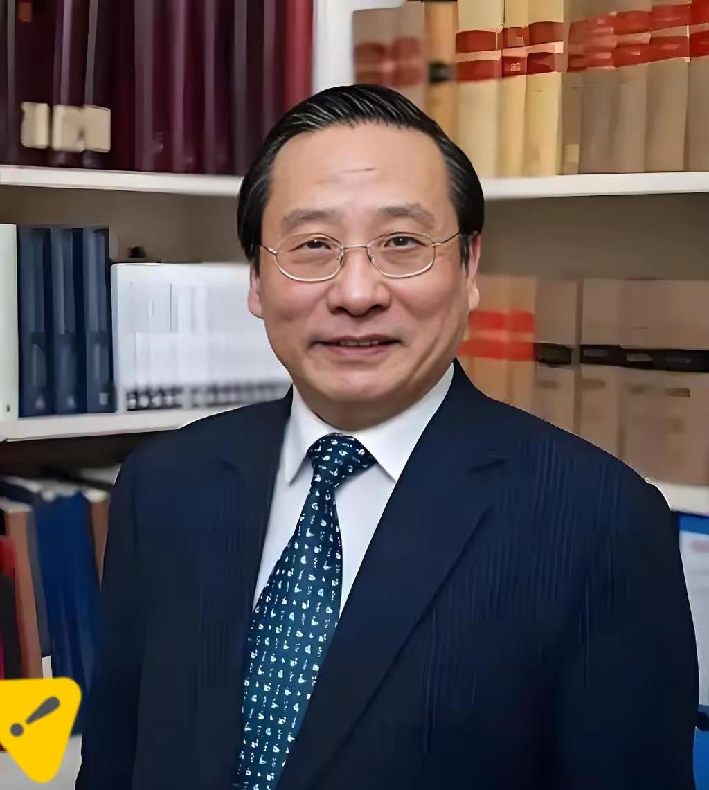 高志凯真是太有才了！他说和统太渺茫，武统太昂贵。统一可能存在第三种方式，假若台