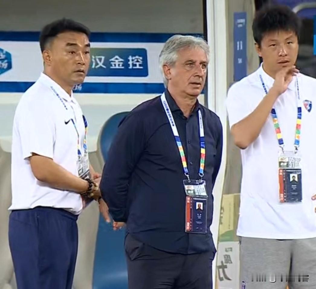 客场1-1顽强逼平武汉三镇，云南玉昆本赛季半程表现难言满意！中超第15轮，