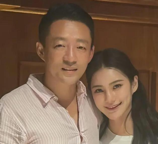 马筱梅被前夫爆料婚内不忠冲上热搜，有网友认为她很可怜，和汪小菲婚礼在即却遇到这种
