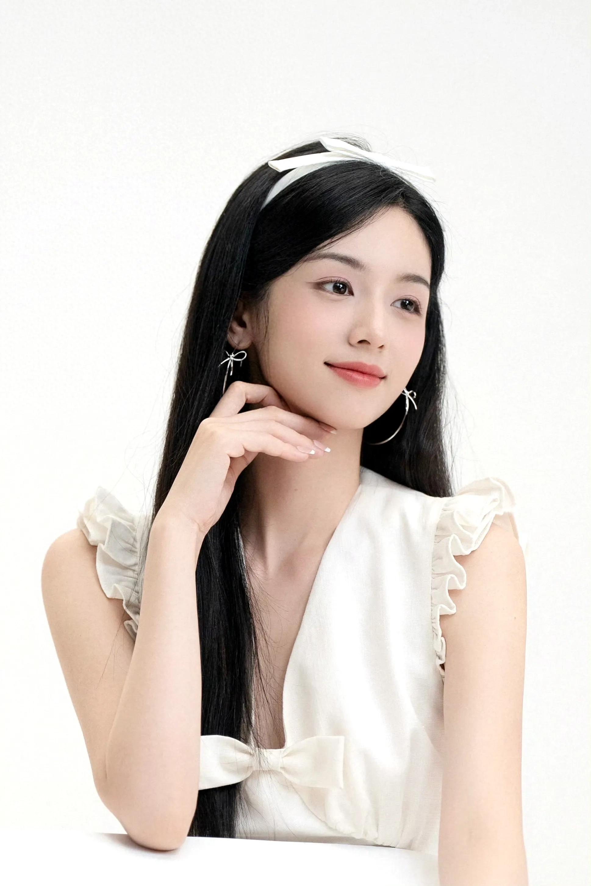 女星周也时尚合集：貌美如花、宛如公主
