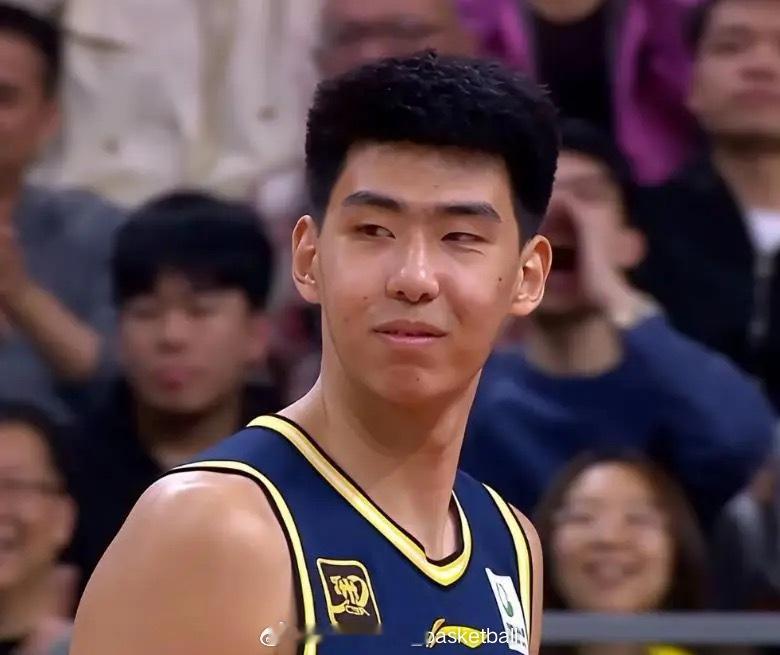 曾凡博和徐昕因伤将缺席世预赛第二阶段窗口期的比赛，中国男篮将于明天前往琉球备战2