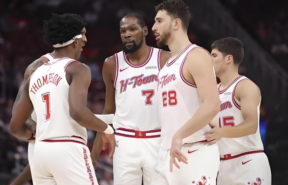 可惜了火箭！要不是G3最后被连追6分拖进加时，现在3-2领先的就是火箭，而不是湖