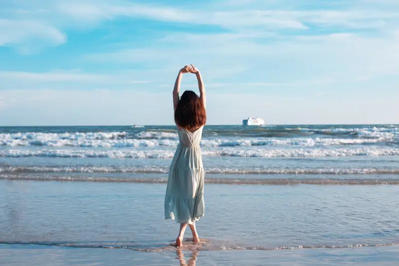 女人最顶级的能力是选择婚姻的能力；男人最顶级的能力是选择配偶的能力；男人女人