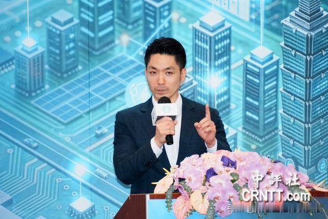 蓝绿“人气王”罕见同框、互动融洽，蒋万安被指发言略胜陈其迈一筹～据中评社消息