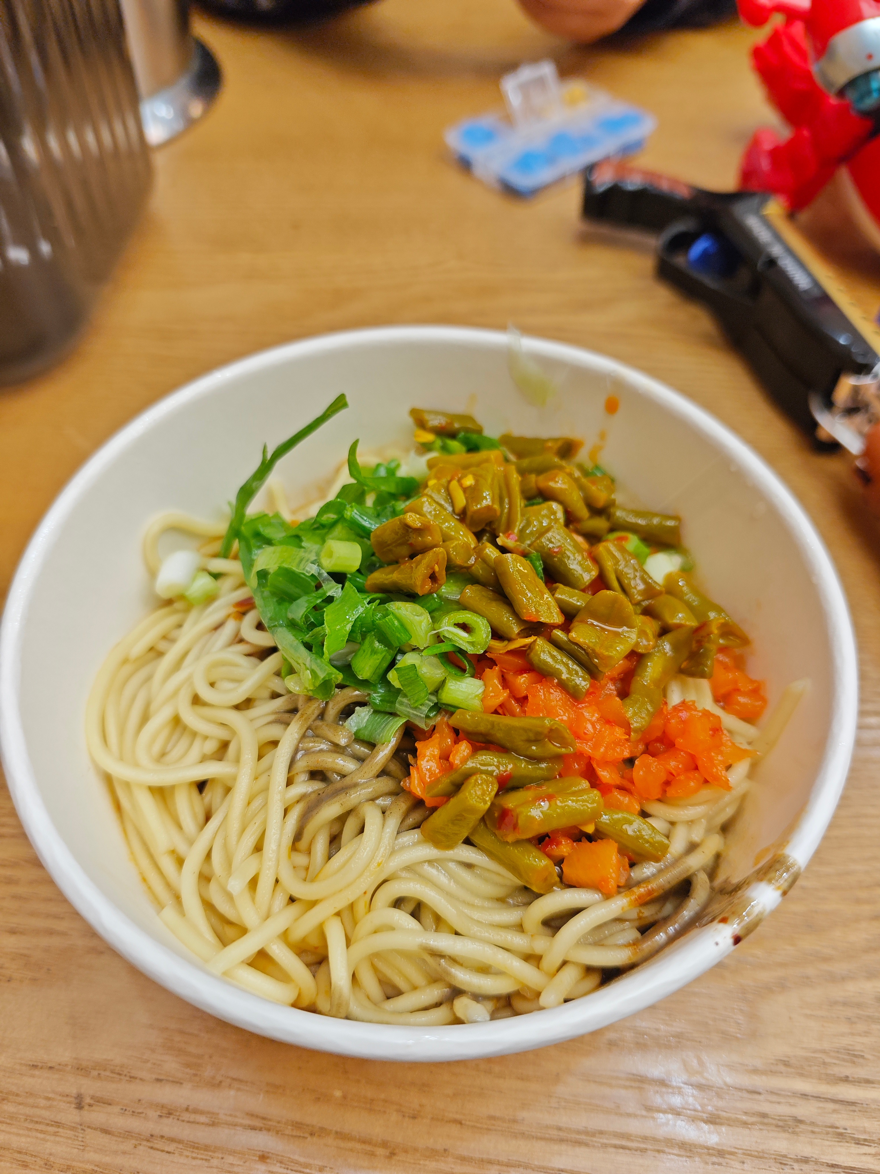 来2天了，终于吃上热干面了!火车站里面的，10块钱一碗，外面5元!武汉·汉口火