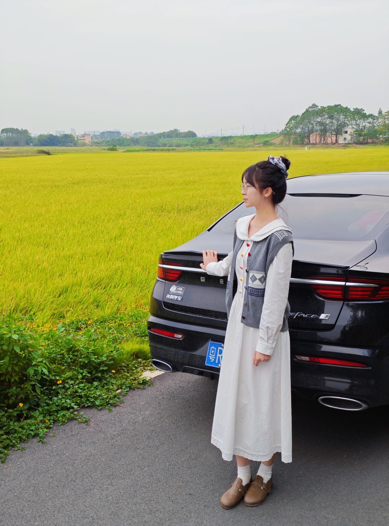 为什么不肯坐我副驾难道很丢脸嘛！车都开了一年多了，副驾还没坐过人！星瑞吉利汽