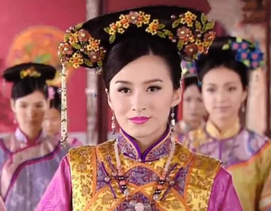 1834年，52岁道光皇帝陪着全贵妃吃晚膳，而在一旁侍奉的18岁宫女，让皇帝心中