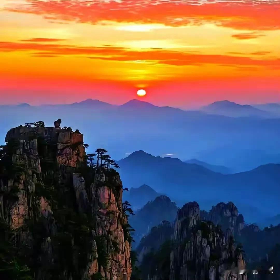 上联:摇风渡海空旅梦下联:仗剑行歌少年游横批:心游万仞