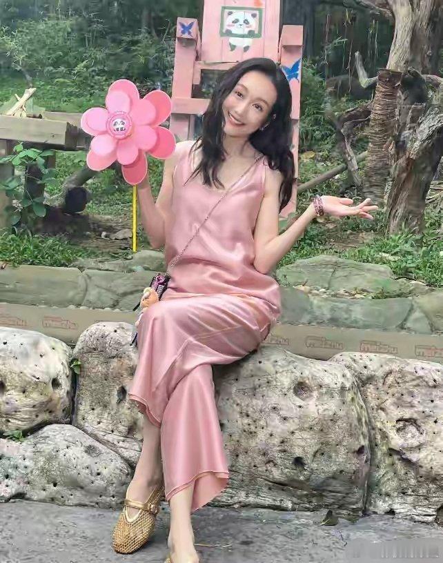 王鸥现在怎么变成这样了呢？​​​