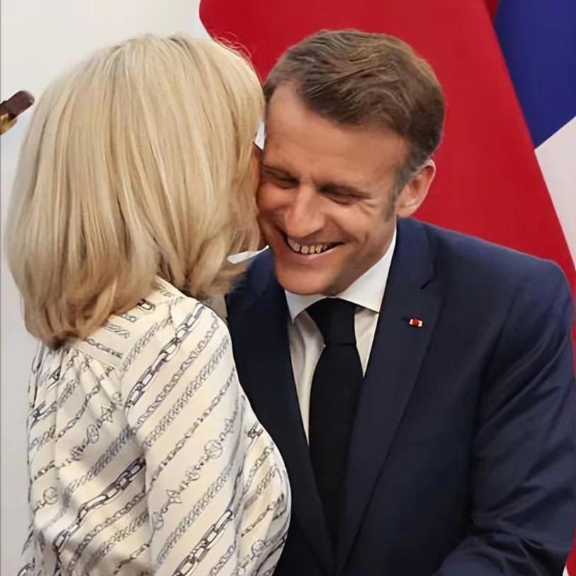 24岁年龄差算啥？马克龙用30年宠妻细节告诉你：真爱无关数字！72岁布丽吉特