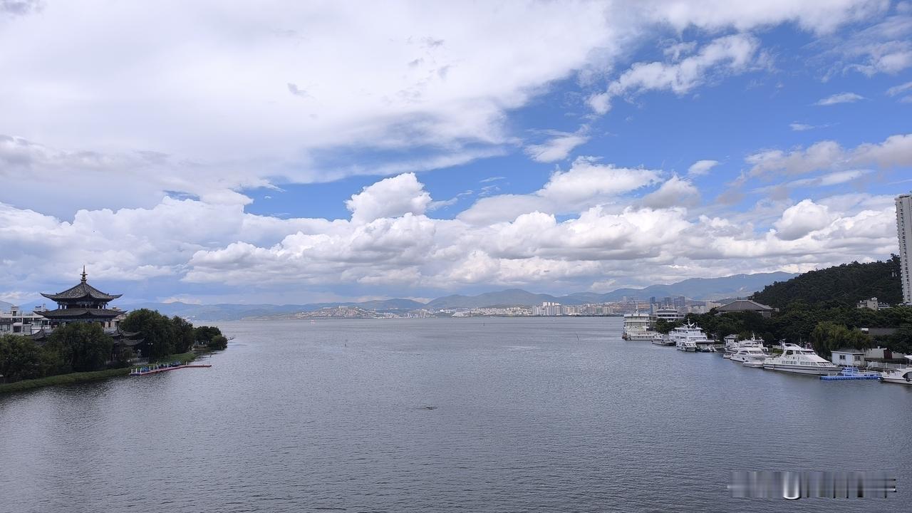 月消费不到2000，还包吃住，出门就能看到大海，而且还能过个暖冬，这样的旅居是你