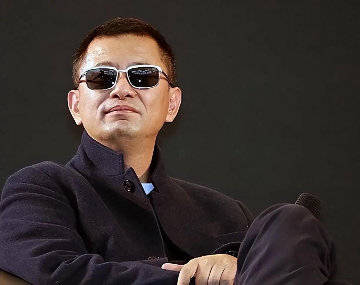 王家卫没有想到，晴雯更没有想到，古二不仅有工作上的录音，居然连给他们买宵夜以后的